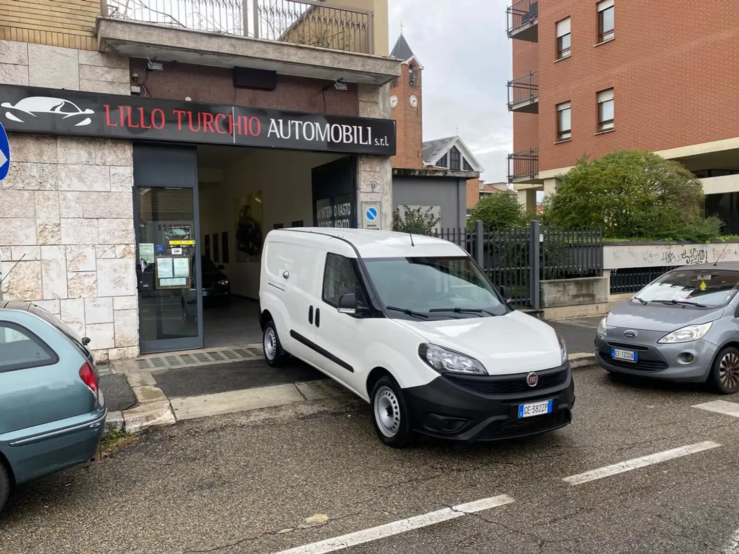 Fiat Doblo 1.6 MJT 105CV S&S PL-TN Cargo Maxi€13900+ IVA Bianco - 2