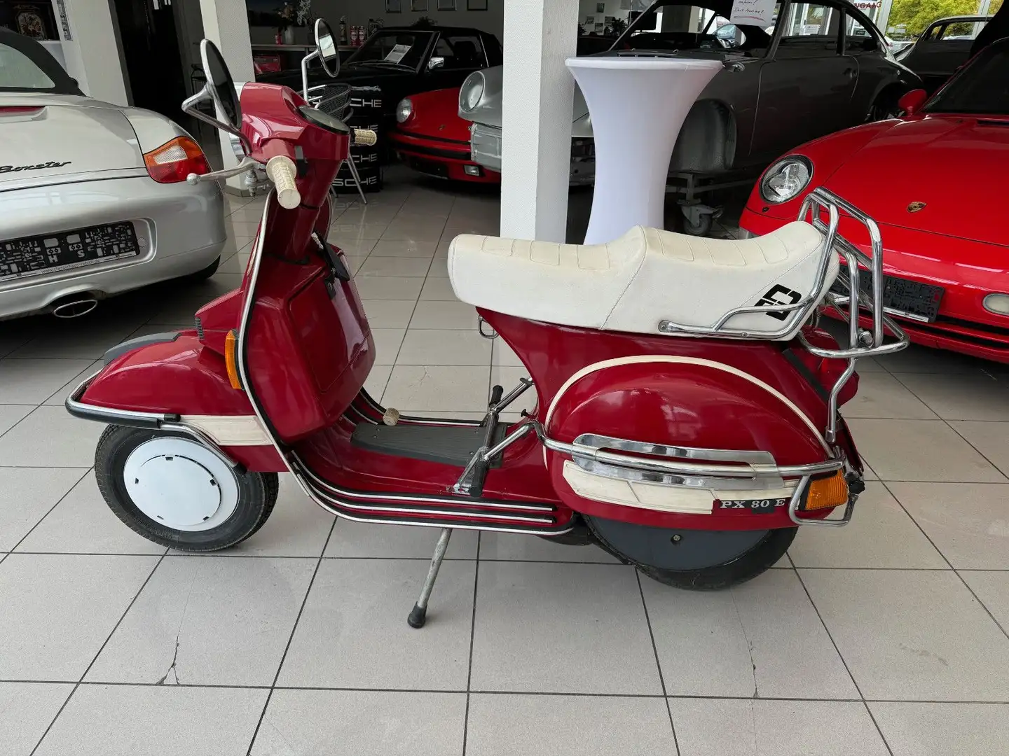 Piaggio Vespa PX 80 E  1. Hand Rot - 2