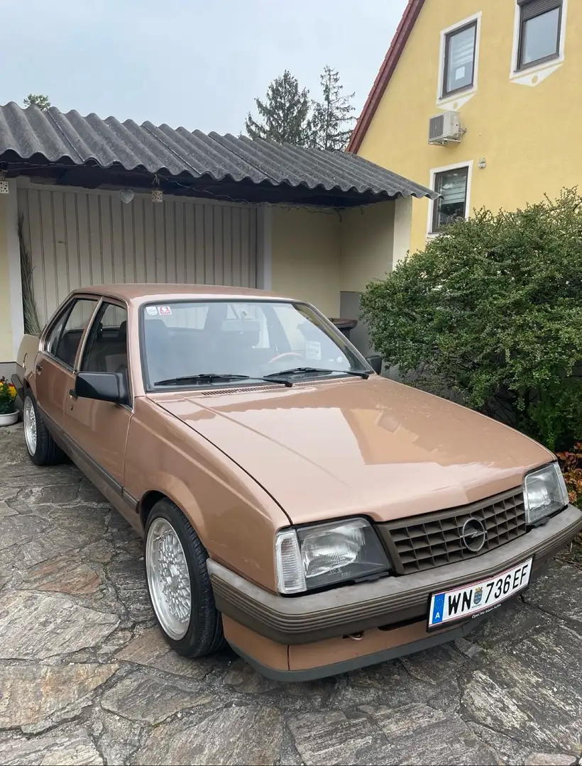 Opel Ascona GL 1,3 S Bronze - 2