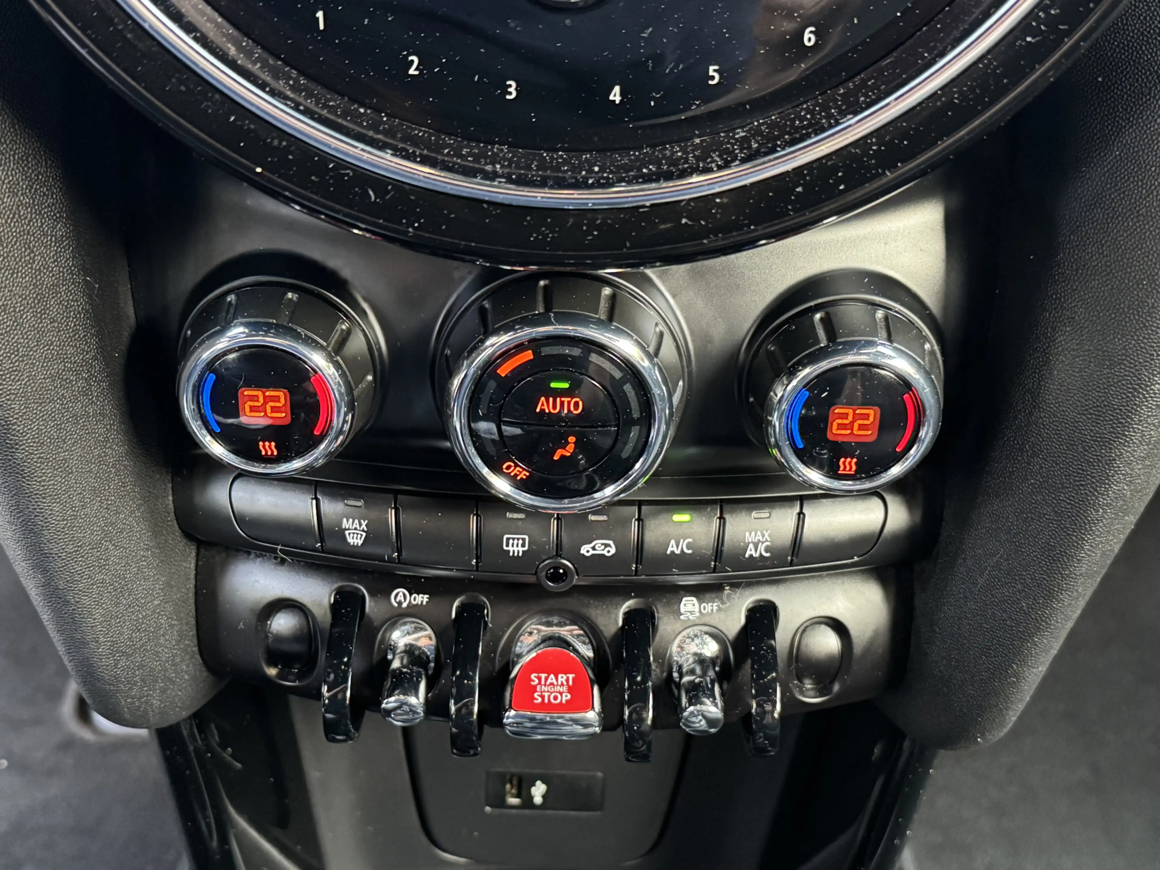 MINI One 5-Deurs 1.5 Climate Control Led Navi Carplay — photo 7