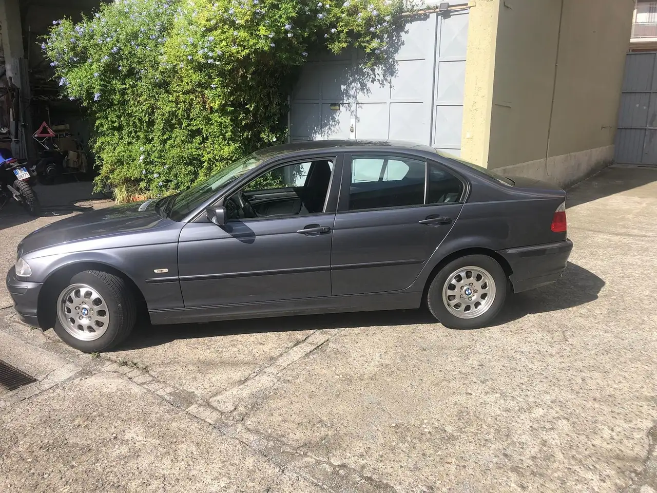 BMW 320d, foto 4