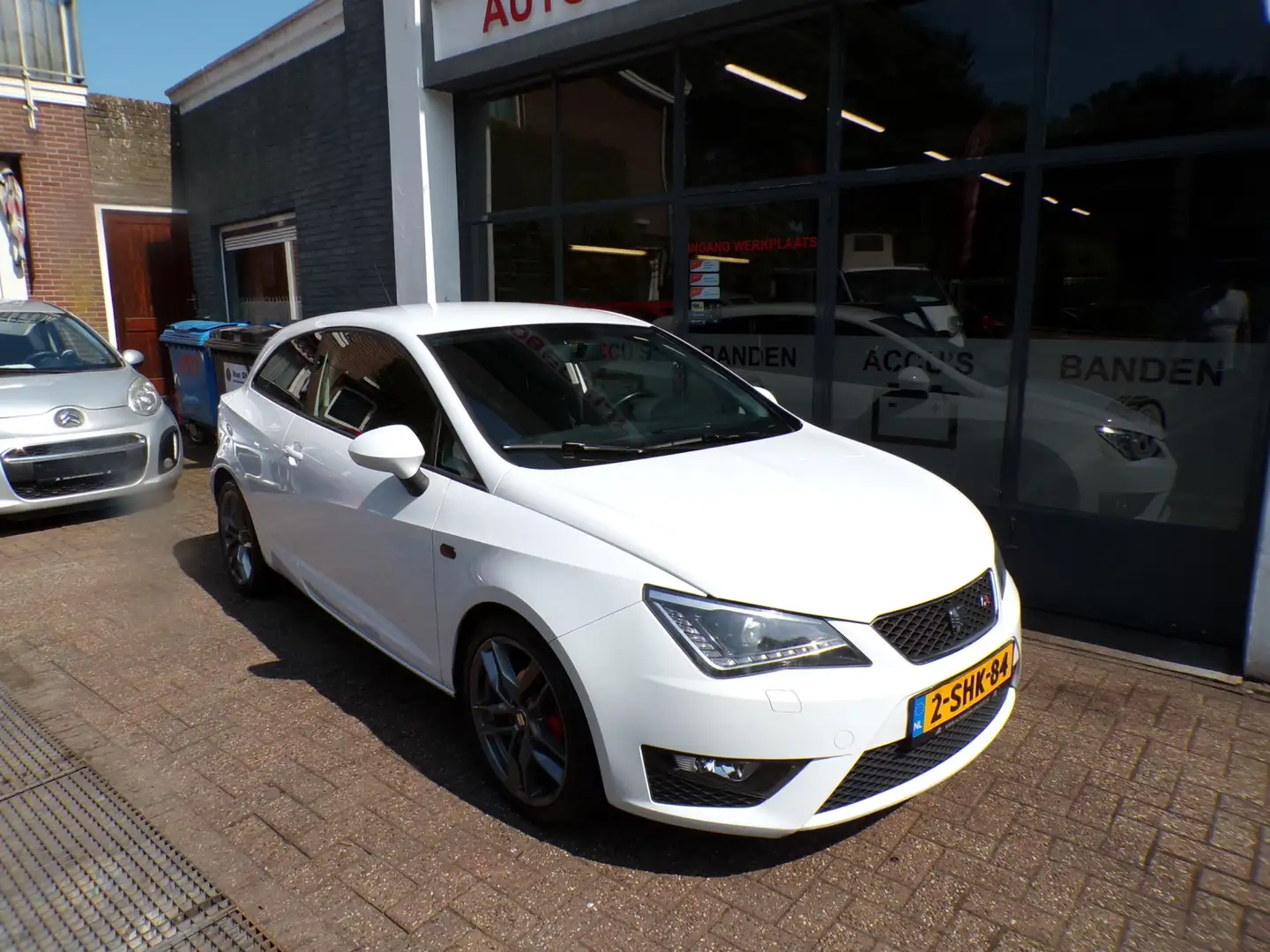 SEAT Ibiza SC 1.2 TSI FR CLIMA,PDC,FR , NIEUWE APK !!! ""ZOND Wit - 2