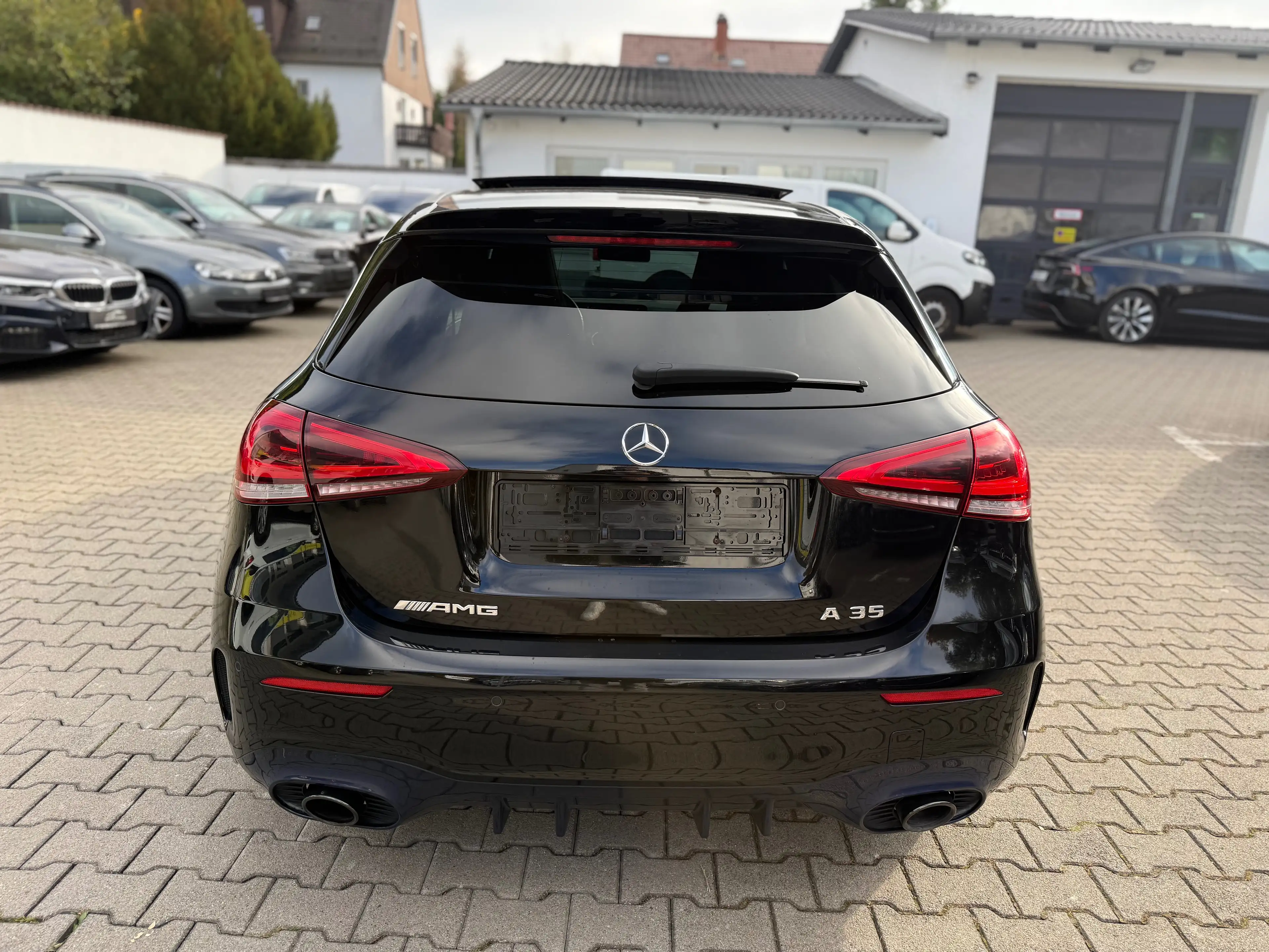 Mercedes-Benz A 35 AMG Pano*Leder*8-Fach*Totwinkel*Kamera*Night-Paket*uvm — photo 5