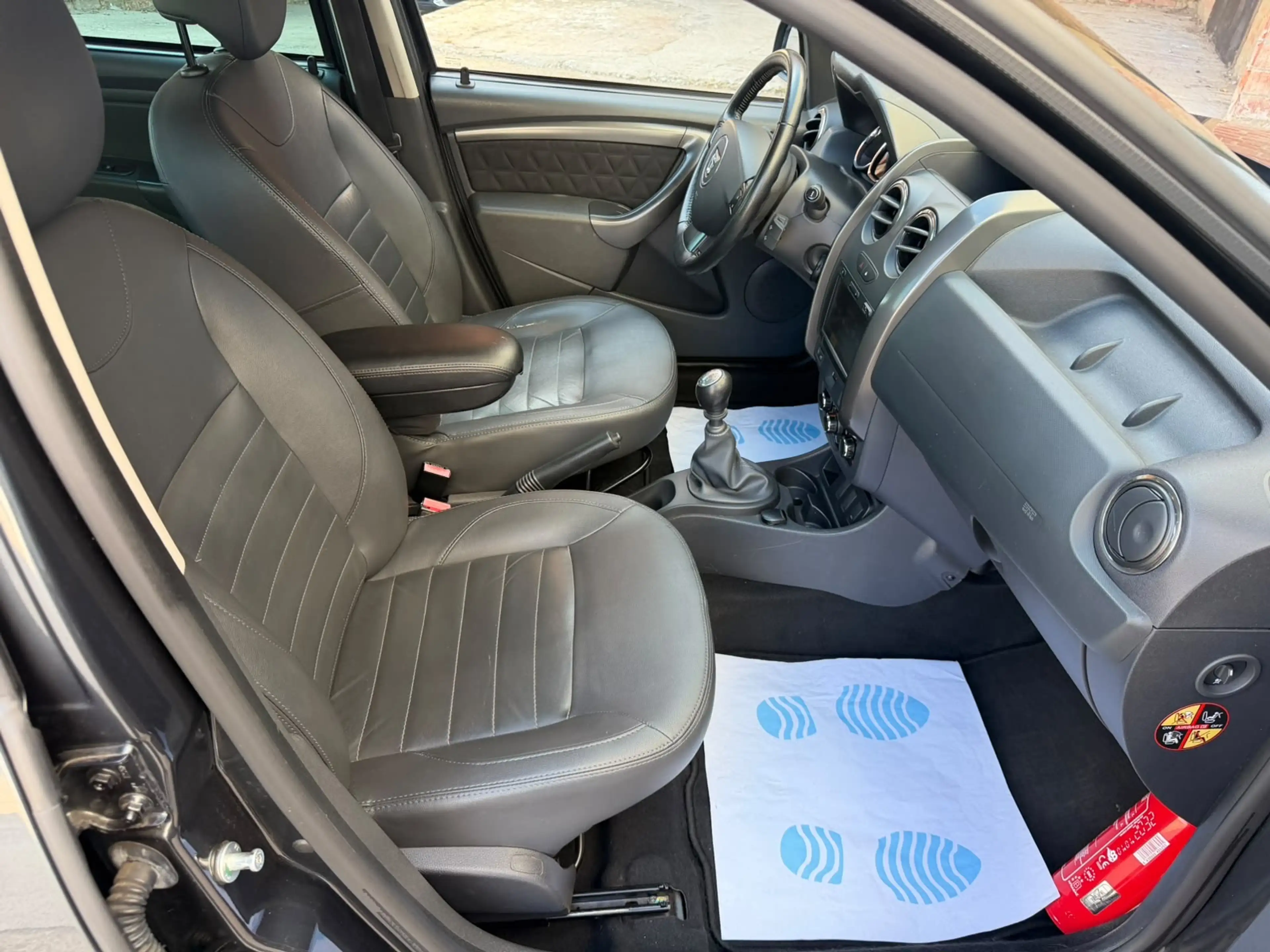 Dacia Duster Duster 1.2 Essence 4x2 Prestige GARANTIE 12 Mois — photo 6