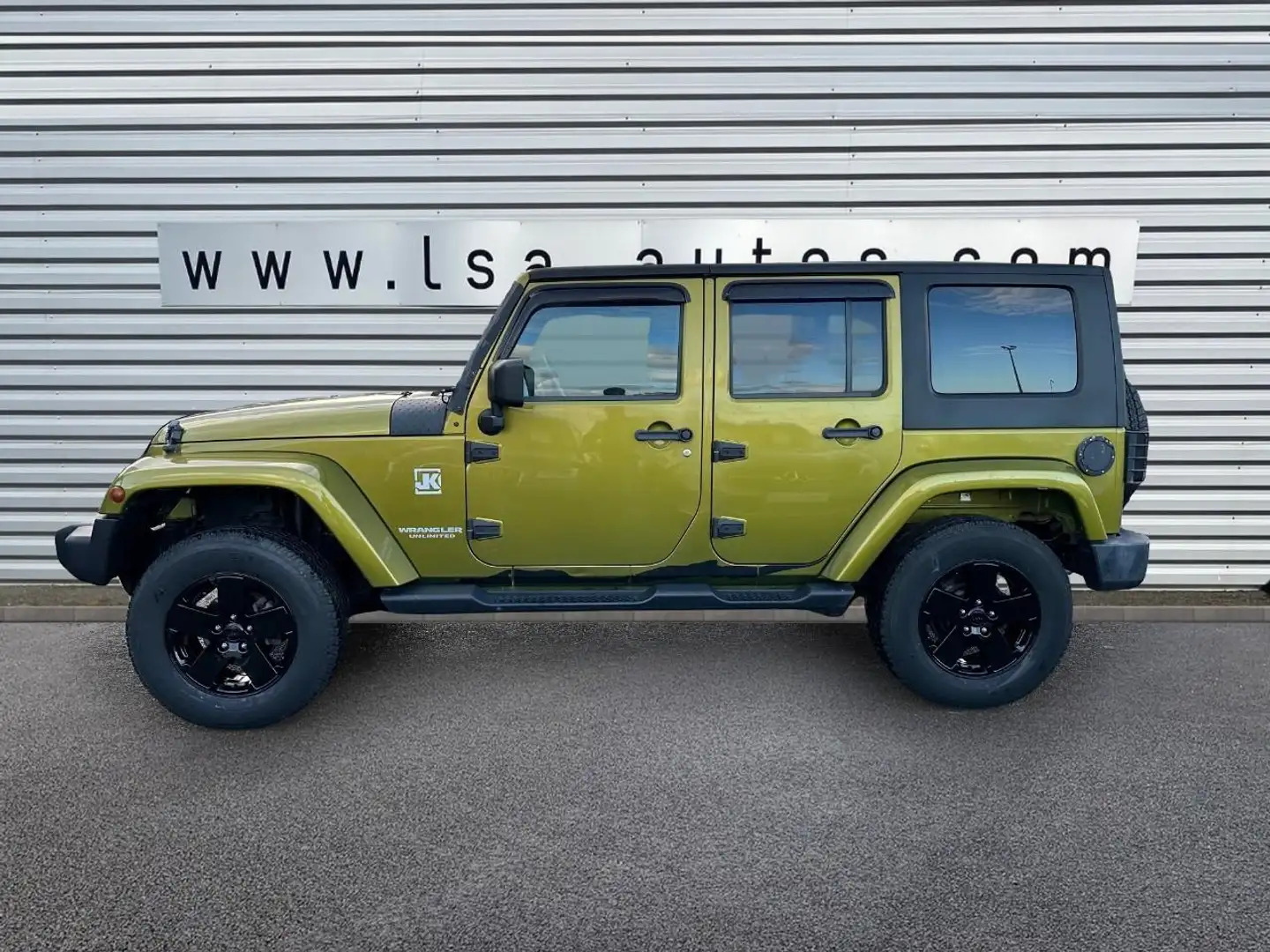 Jeep Wrangler 2.8 CRD BVA Unlimited Sahara 2 PLACES Vert - 2