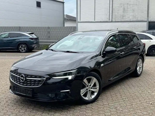 Opel Insignia B Sports Tourer 2.0 CDTI Auto. Business