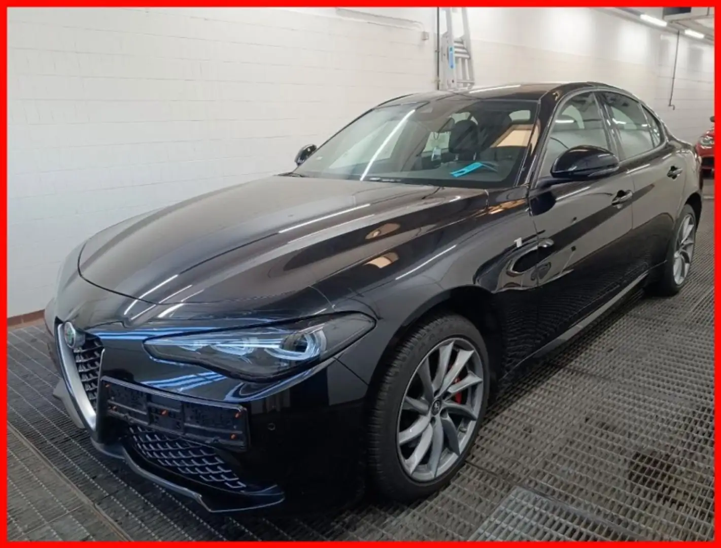 Alfa Romeo Giulia 2.0 Turbo 280 CV AT8 AWD Q4 Tributo Italiano Noir - 2