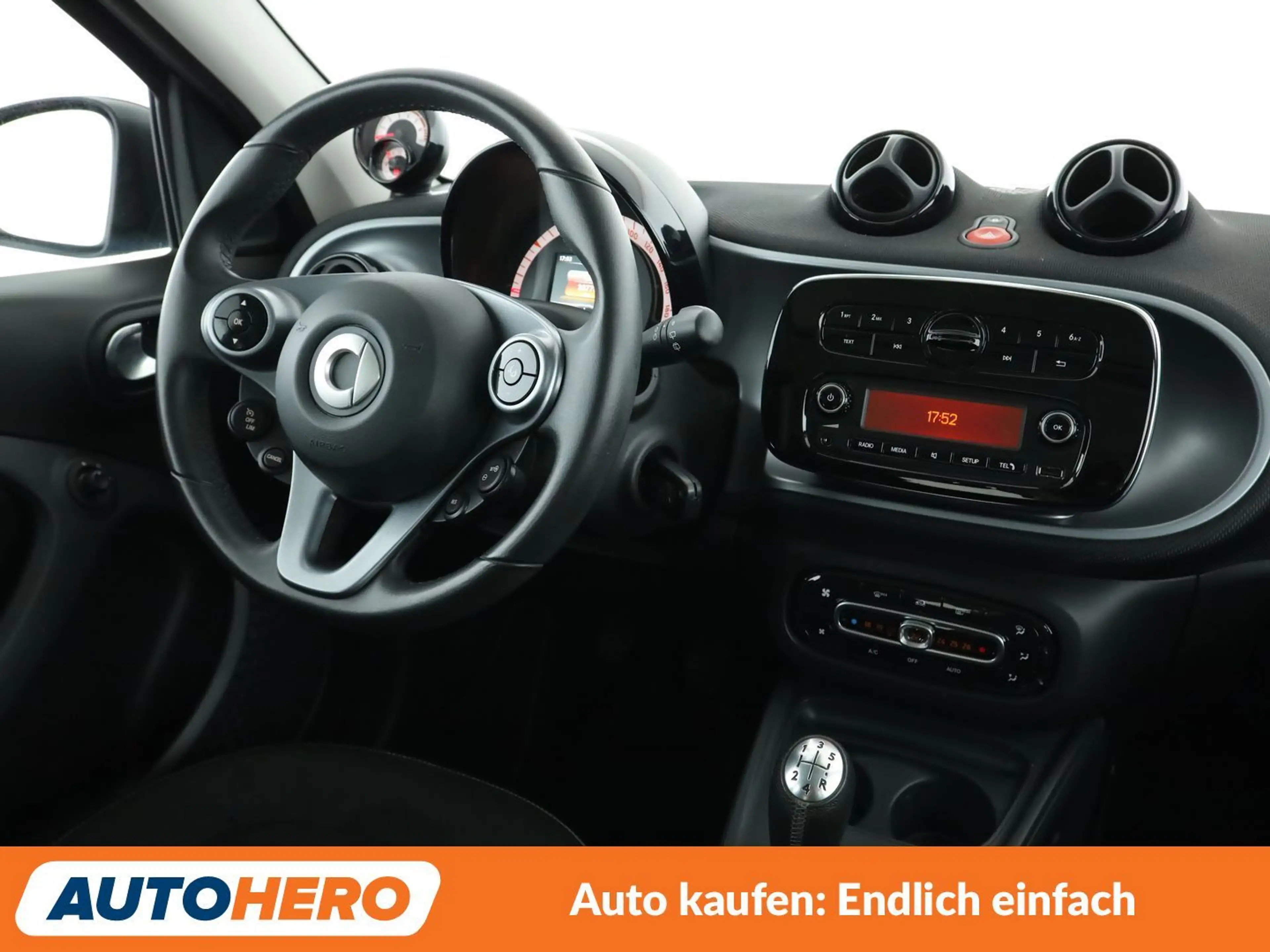 smart forFour 1.0 Basis passion *TEMPO*PDC*SHZ*ALU*PANO*KLIMA* — photo 13