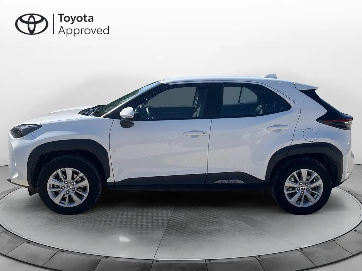 Toyota Yaris Cross Yaris Cross 1.5 Hybrid 5p. E-CVT Active Bianco - 2