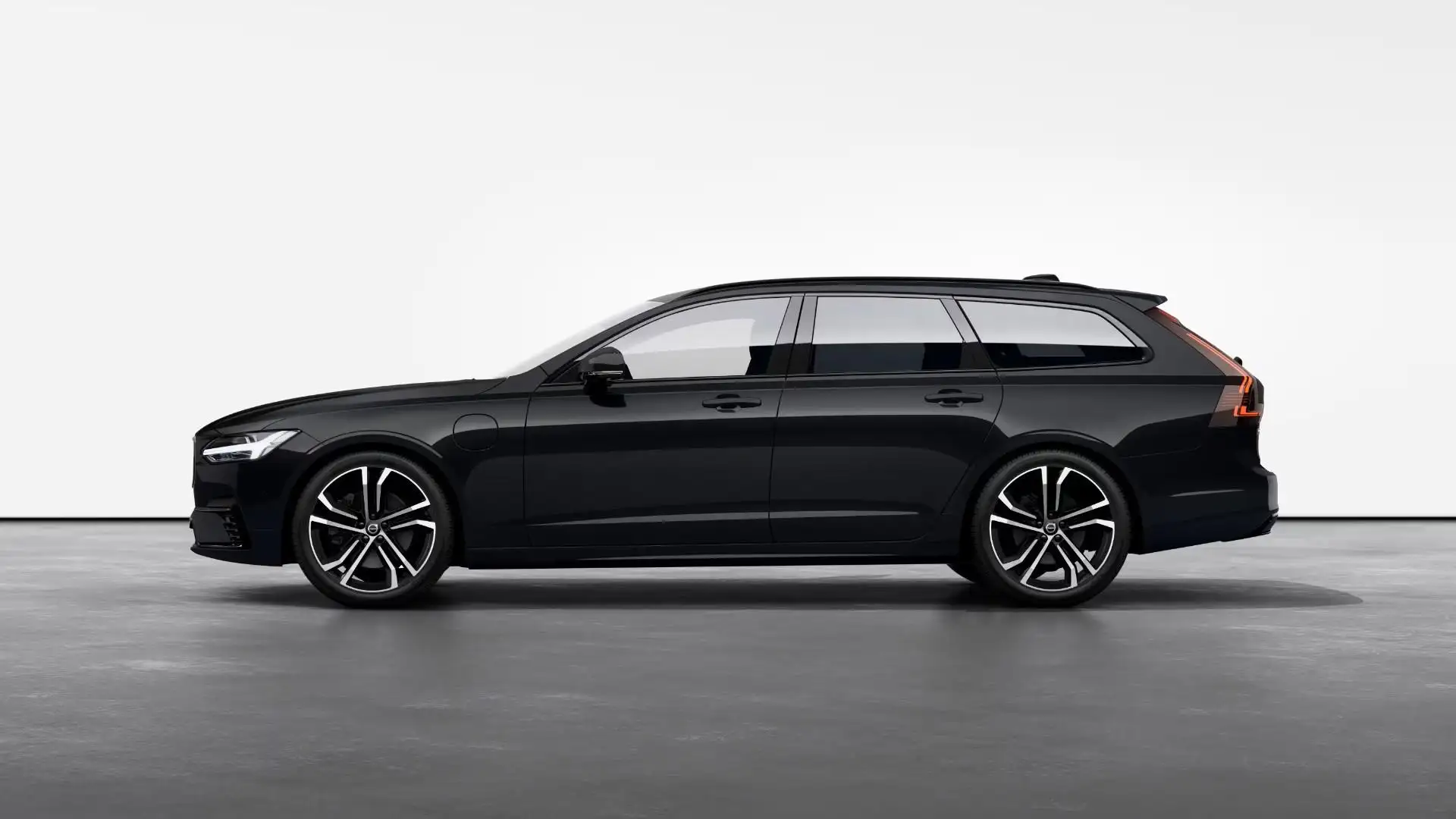 Volvo V90 T8 Plug-in hybrid AWD Ultra Executive Edition | St Zwart - 2