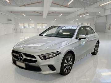 A 250 E PLUG-IN HYBRID AUTO BUSINESS EXTRA 5 PORTE BERLINA