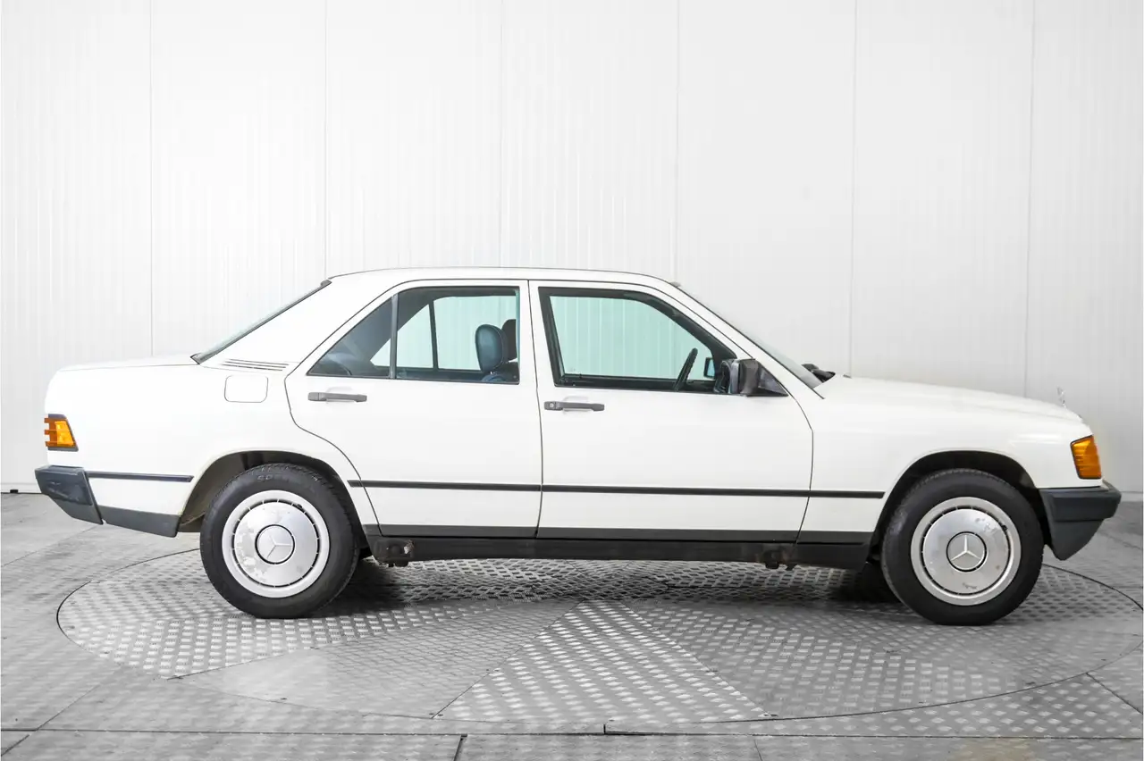 Mercedes-Benz 190D 2.0 Wegenbelastingvrij, foto 10