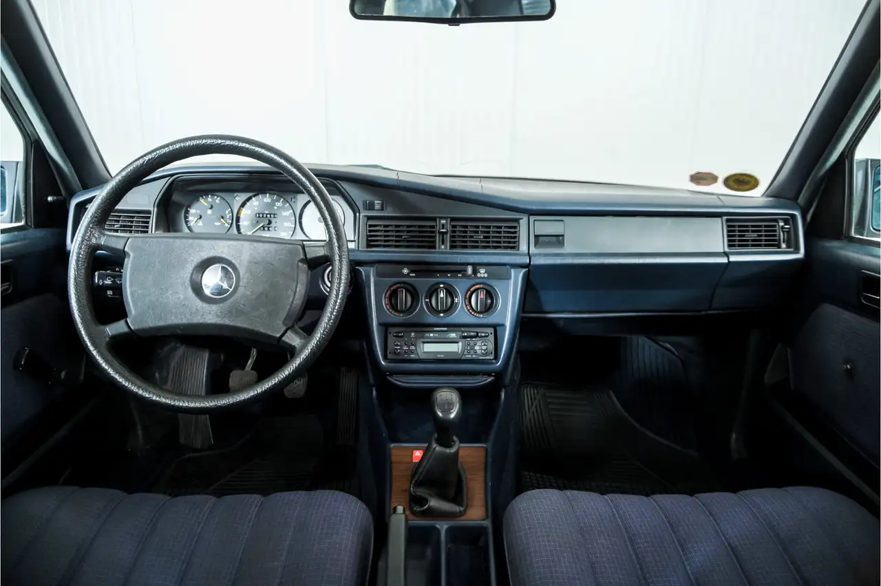Mercedes-Benz 190D 2.0 Wegenbelastingvrij, foto 7