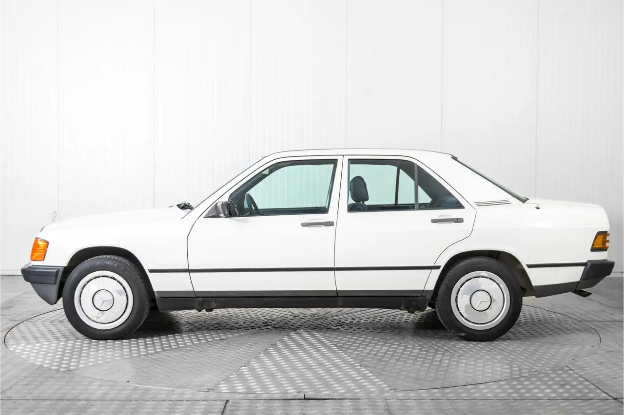 Mercedes-Benz 190D 2.0 Wegenbelastingvrij, foto 9