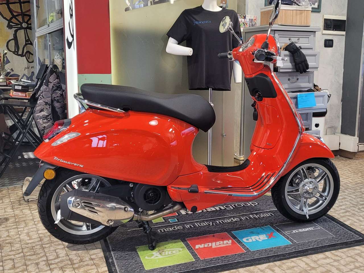 Vespa Primavera 125