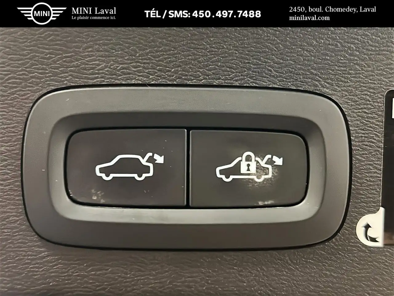 Volvo XC40 photo Volvo XC40