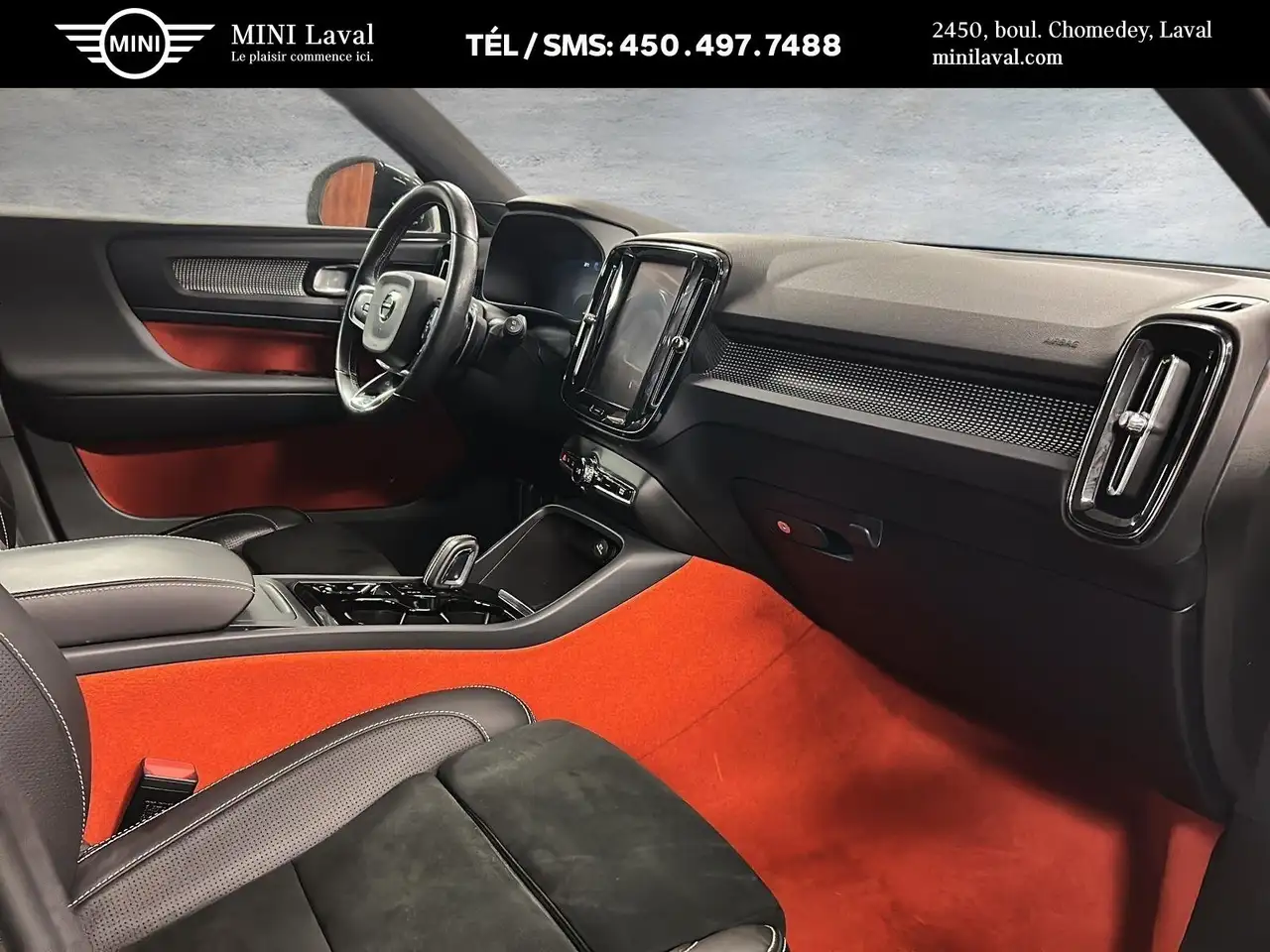 Volvo XC40 photo Volvo XC40