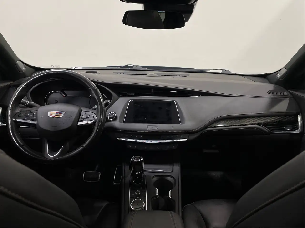 Cadillac XT4 снимка Cadillac XT4
