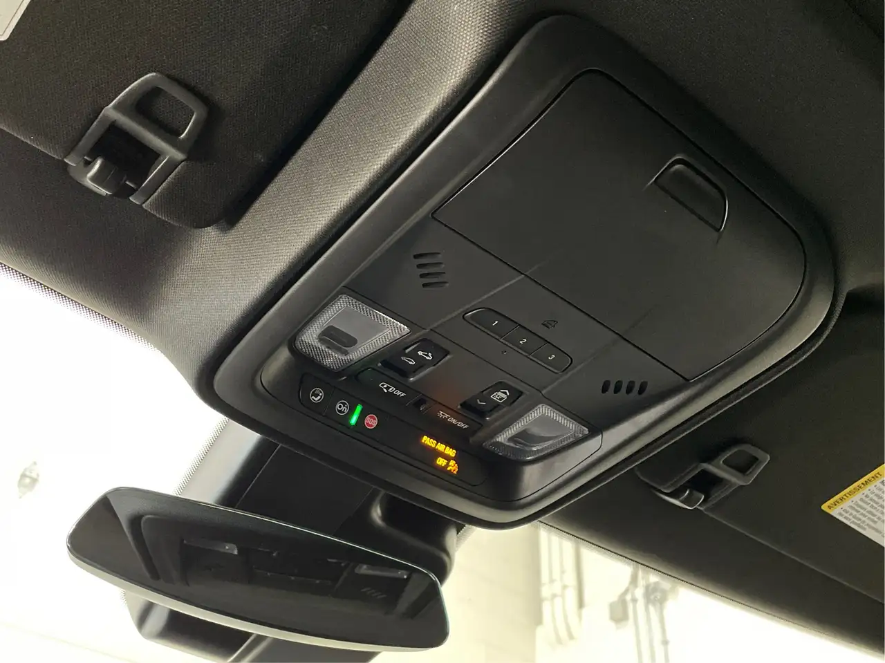 Cadillac XT4 снимка Cadillac XT4