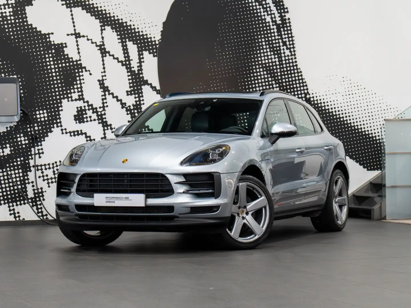 Porsche Macan Aut. Silber - 1
