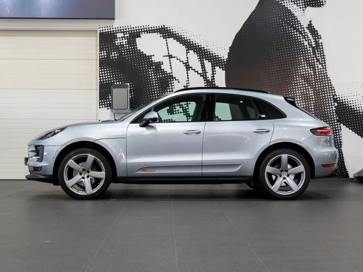 Porsche Macan Aut. Silber - 2