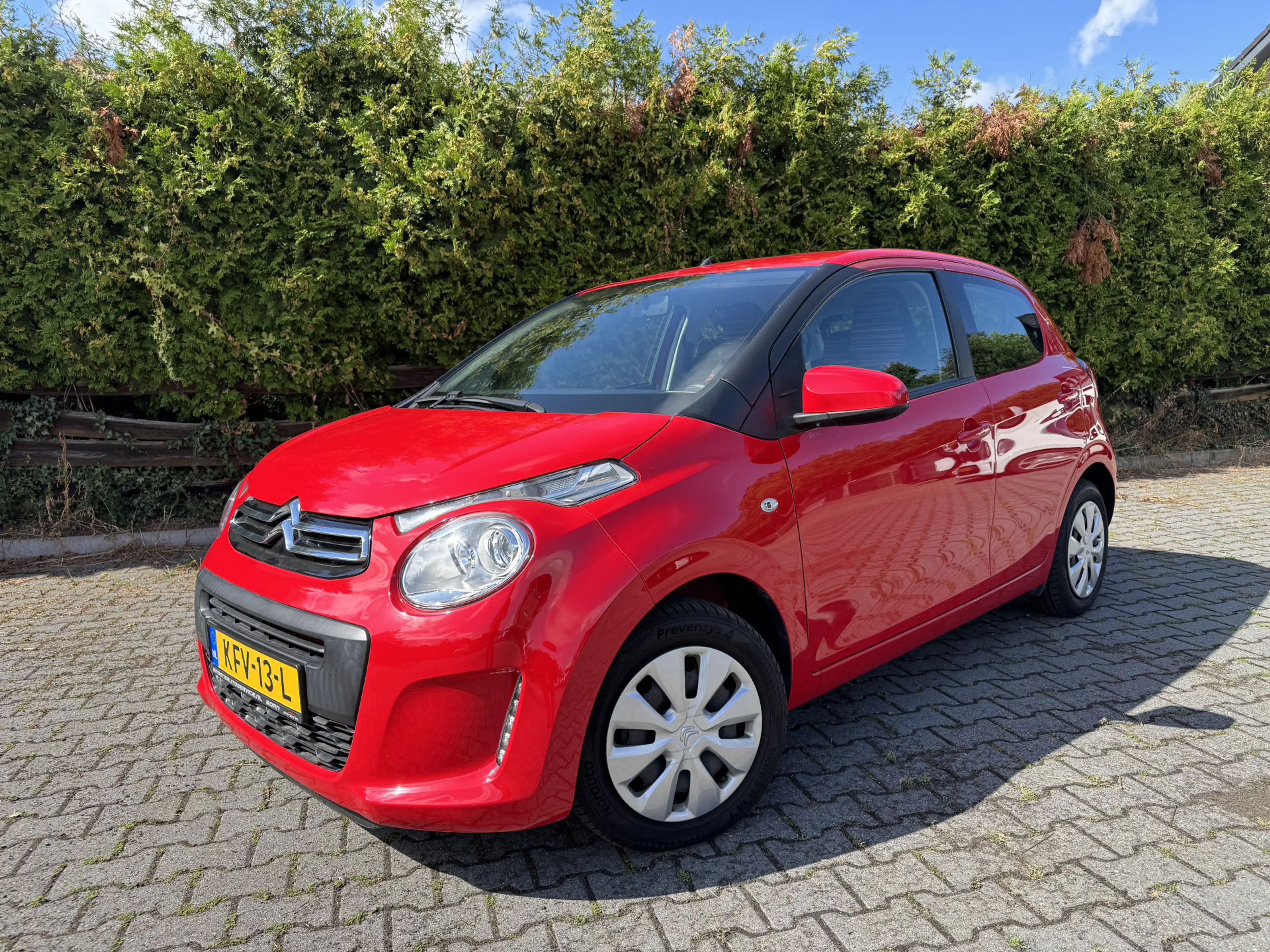 Citroen C1 1.0 e-VTi Shine Airco, Handsfree/Bluetooth, Centra