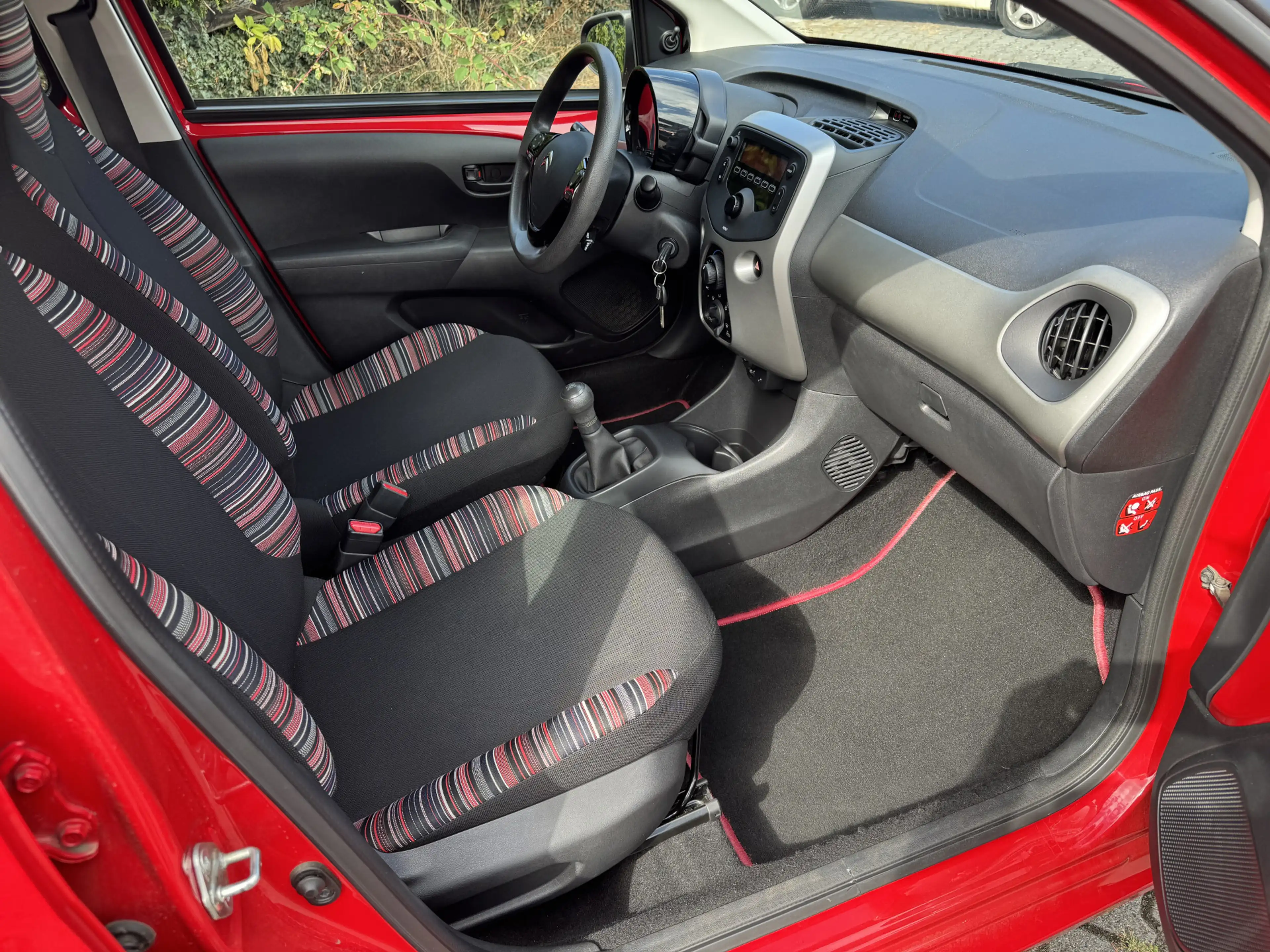 Citroen C1 1.0 e-VTi Shine Airco, Handsfree/Bluetooth, Centra — photo 17
