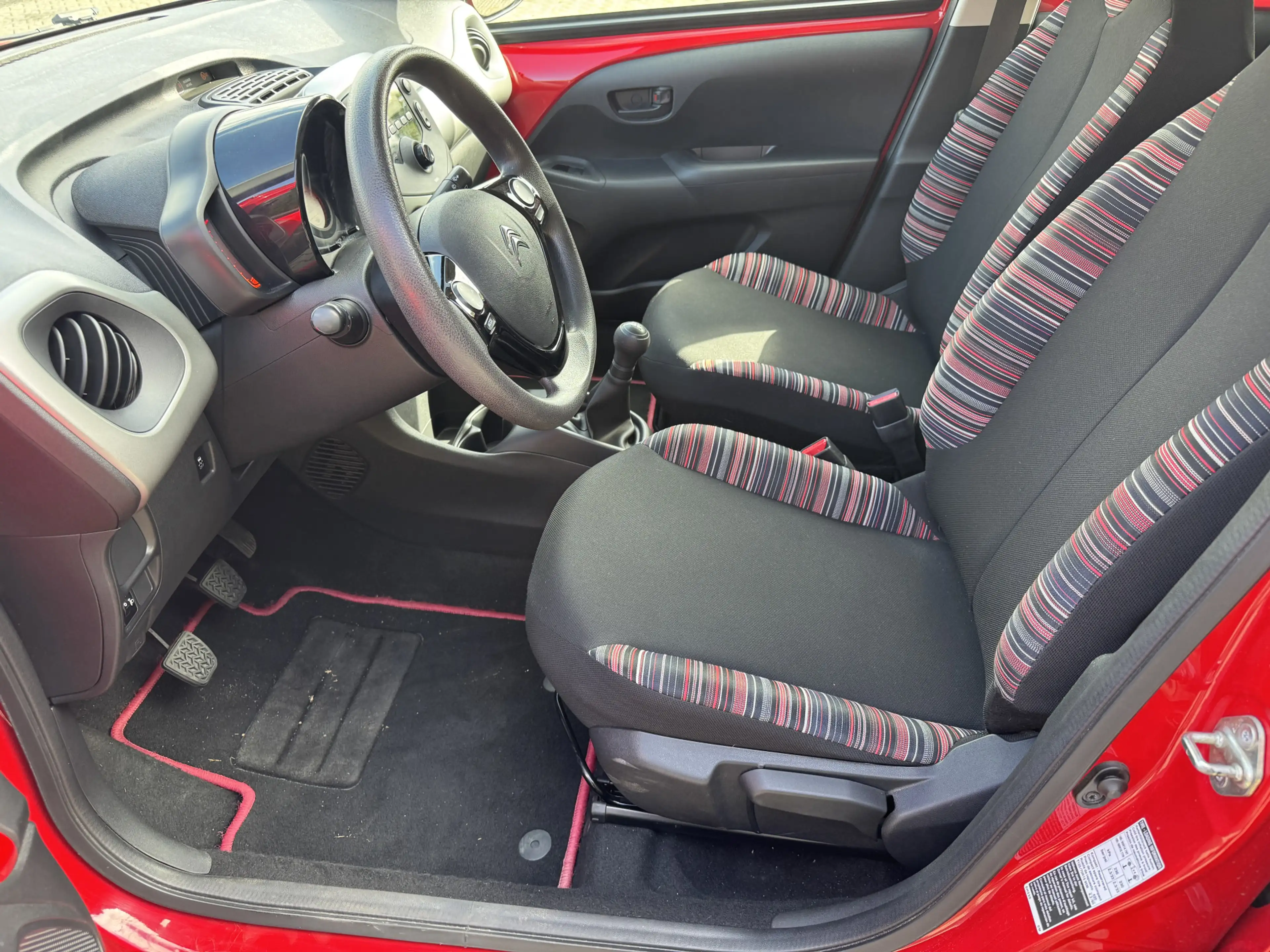 Citroen C1 1.0 e-VTi Shine Airco, Handsfree/Bluetooth, Centra — photo 11