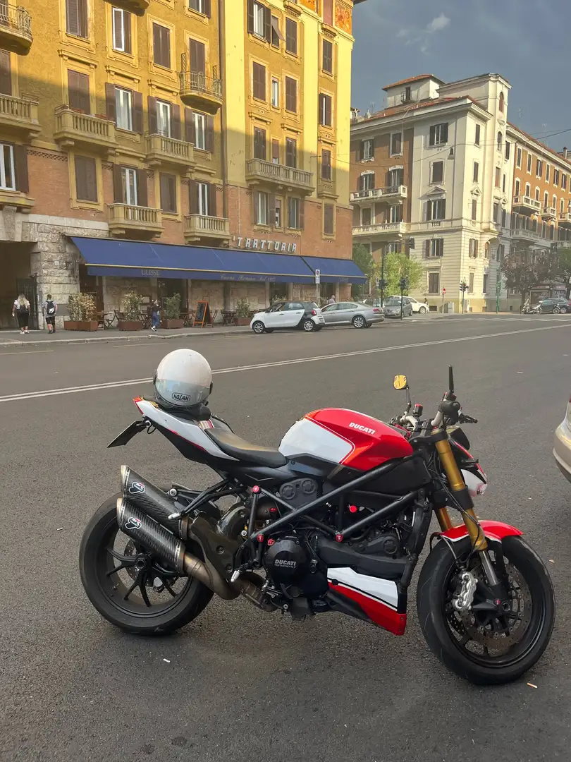 Ducati Streetfighter - 1