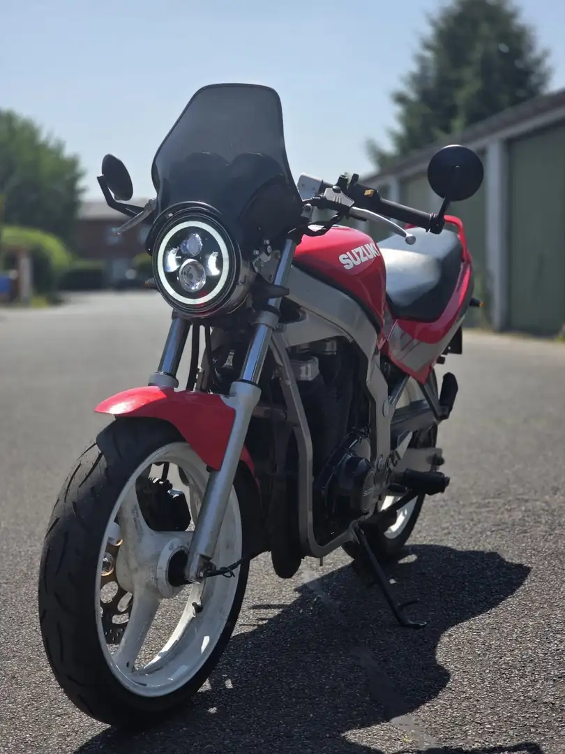Suzuki GS 500 slingshot Rood - 1