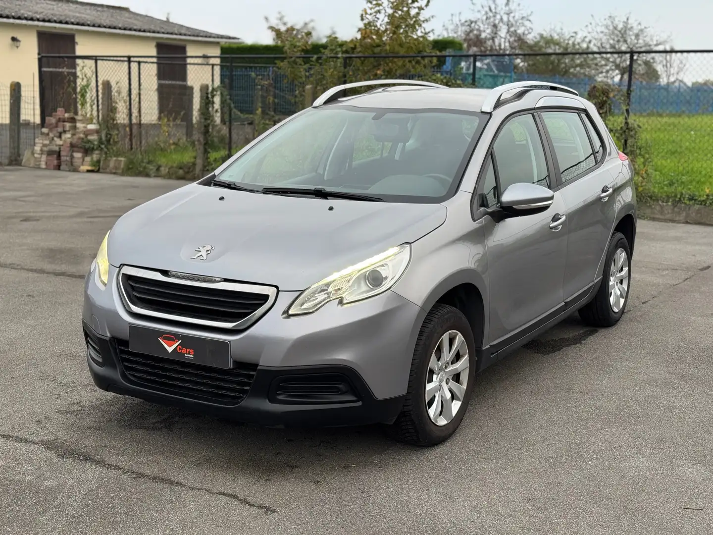 Peugeot 2008 2008 PureTech 82 Active Gris - 1