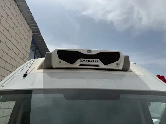 Iveco Daily Chasis Cabina 33S14 3000 136