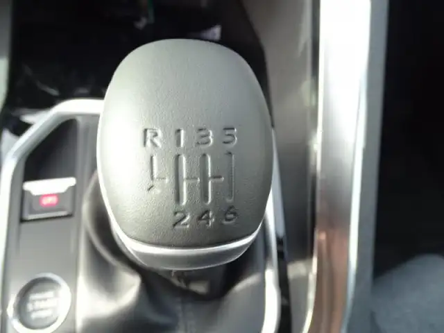 Peugeot 5008 view 14