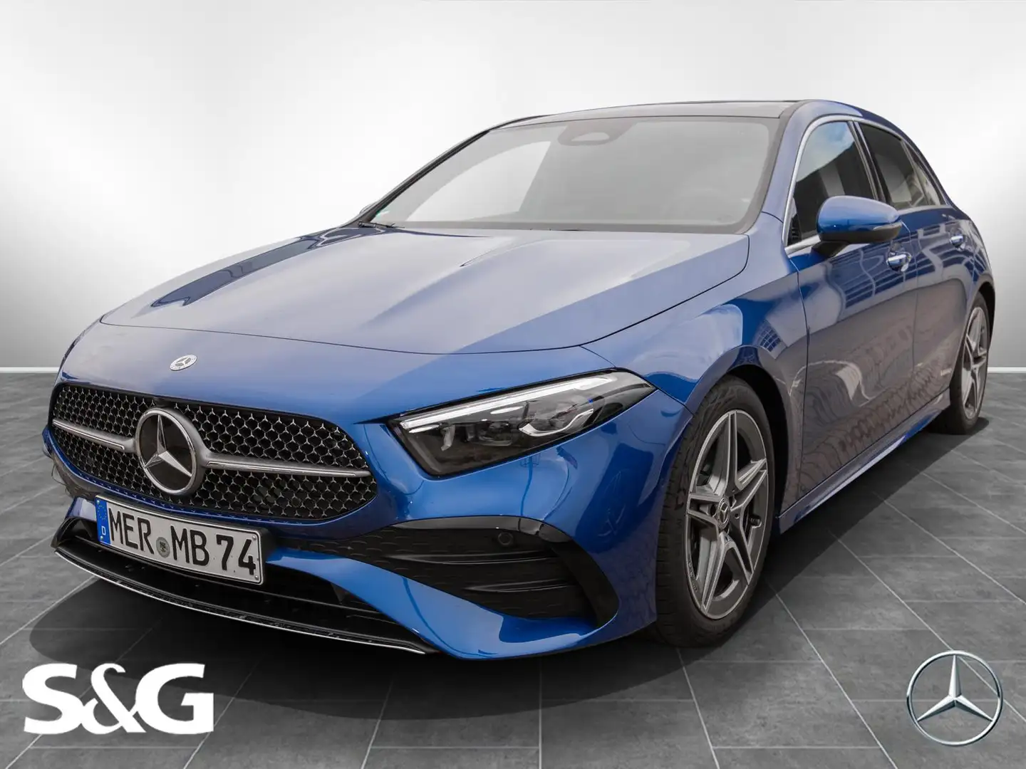 Mercedes-Benz A 200 d Kompaktlim AMG MBUX+RüKam+M-LED+Pano+ Blau - 1