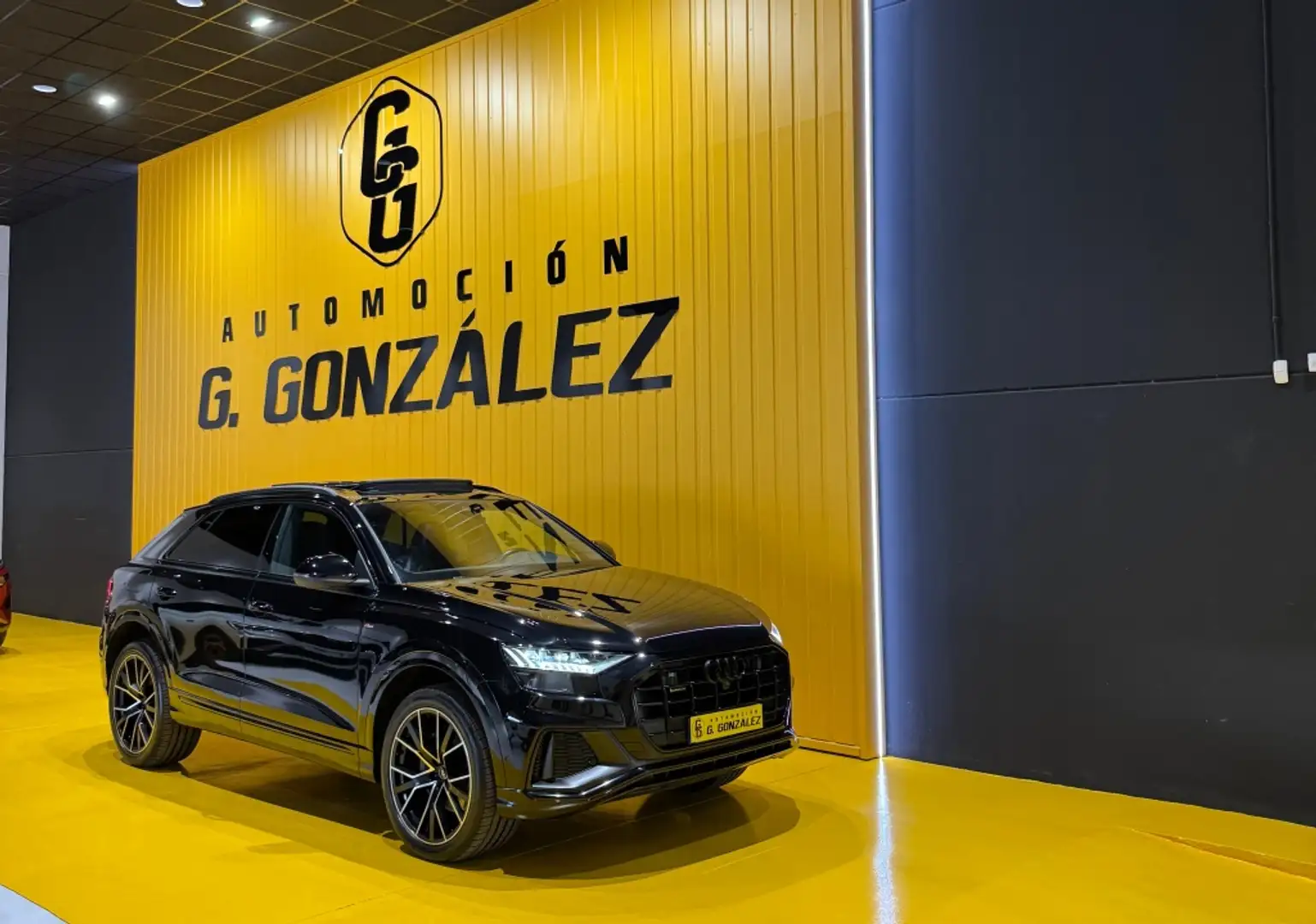 Audi Q8 50 TDI Black line plus quattro tiptronic Noir - 2
