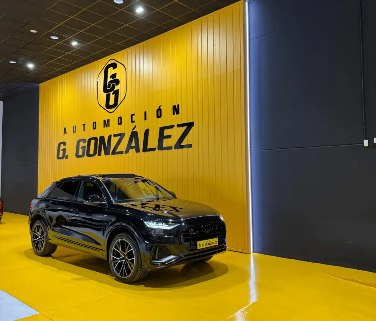 Audi Q8 50 TDI Black line plus quattro tiptronic Noir - 1