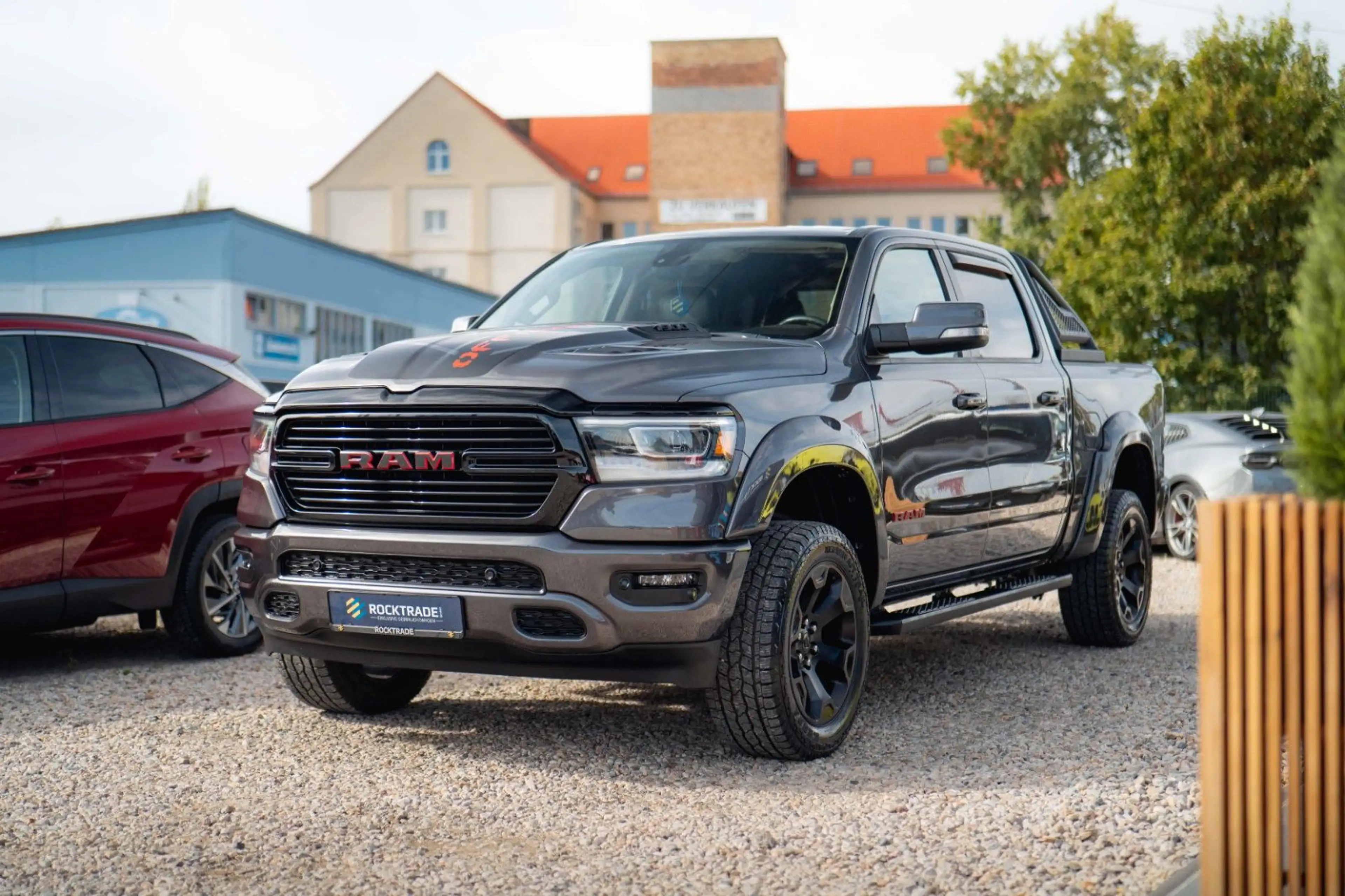 Dodge RAM 5.7 V8 HEMI 4x4 OFFROAD NightPaket AXLE LOCK