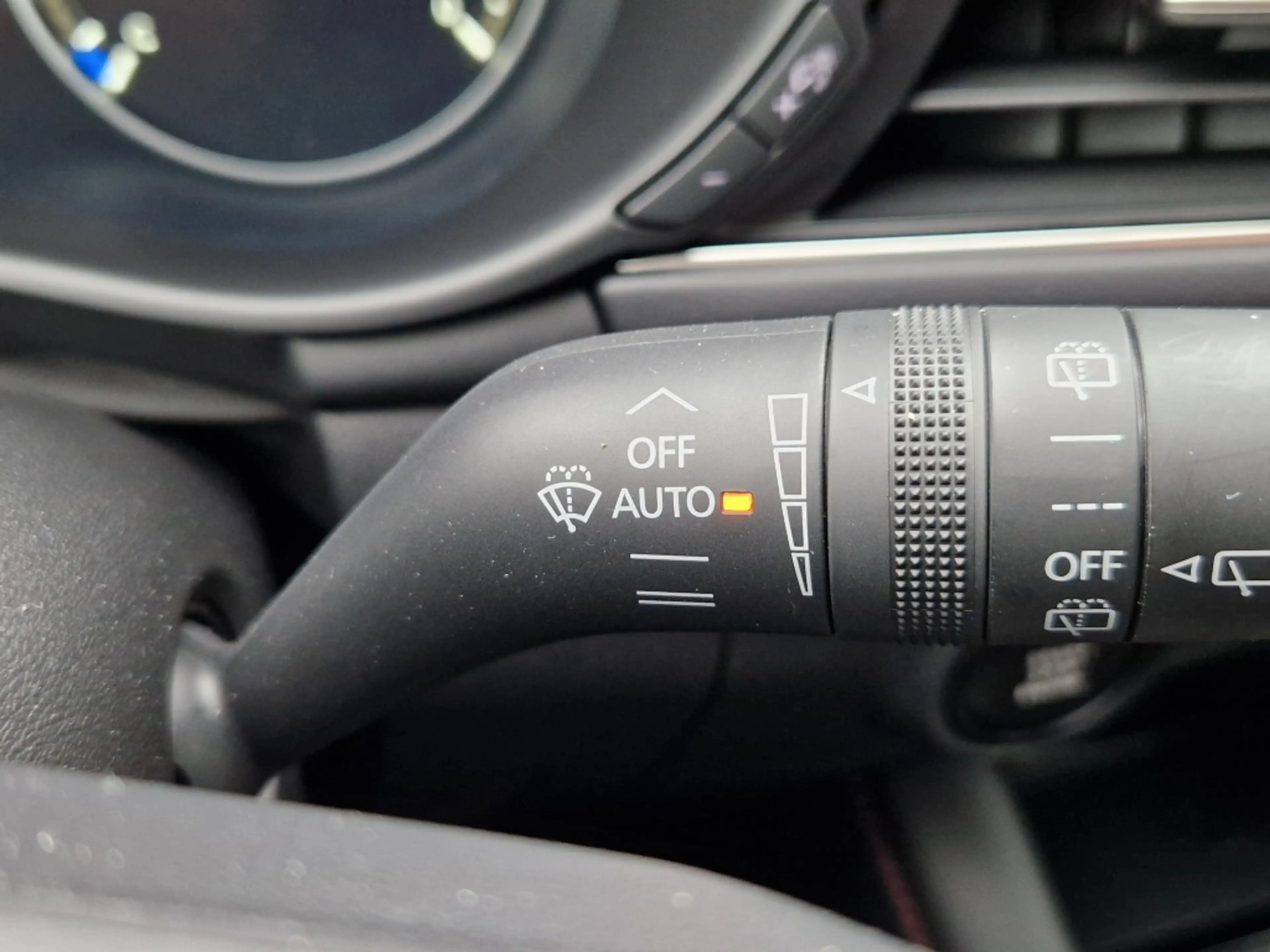 Mazda 3 2.5 140pk Homura / Camera / Sensoren / Carplay / S — photo 6