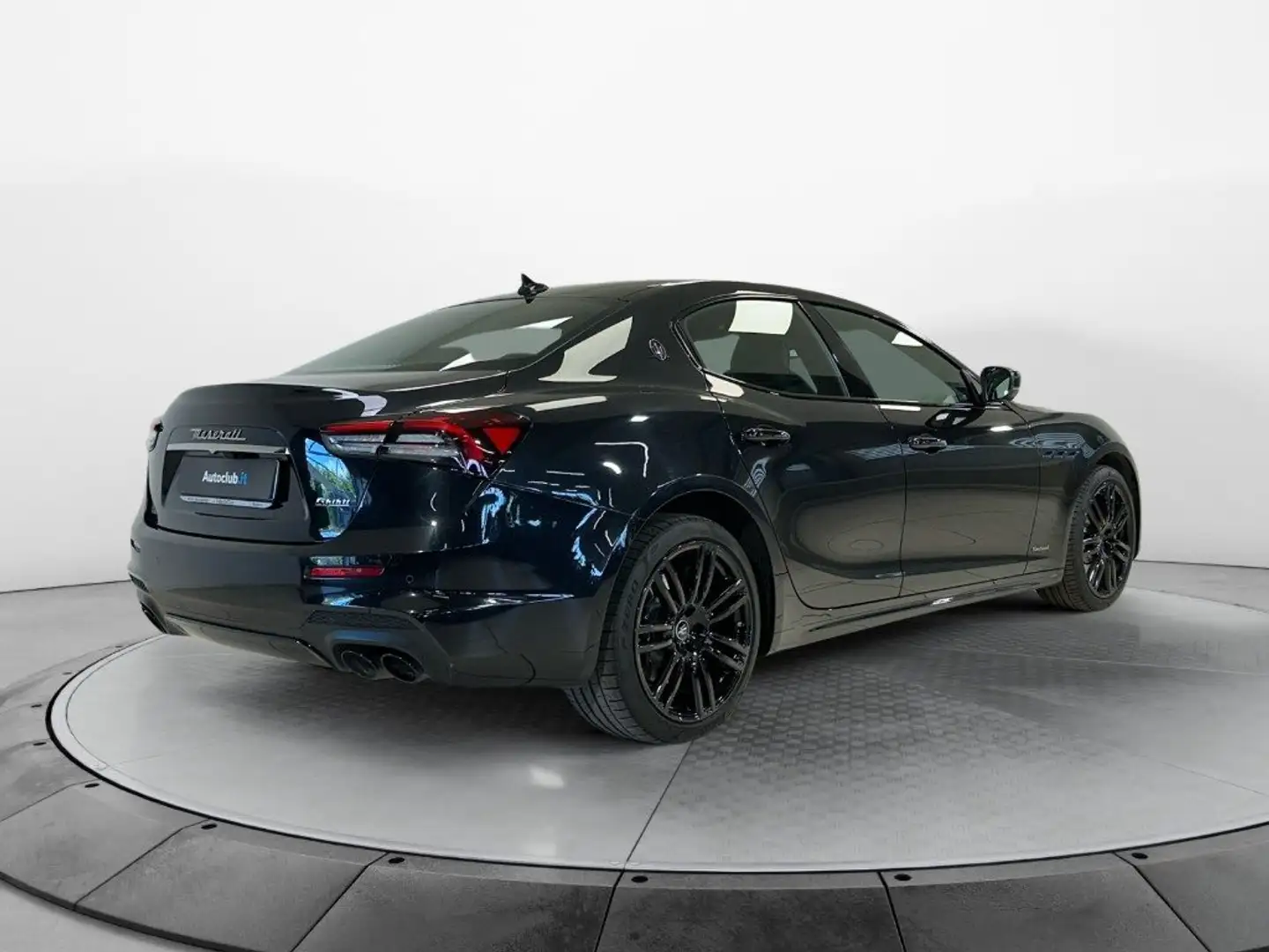 Maserati Ghibli 2.0 mhev Gransport 330cv Чорний - 2