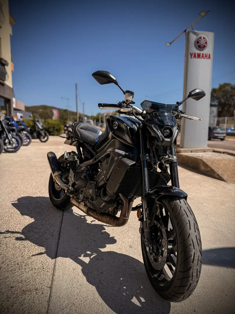 Yamaha MT-09 Noir - 2