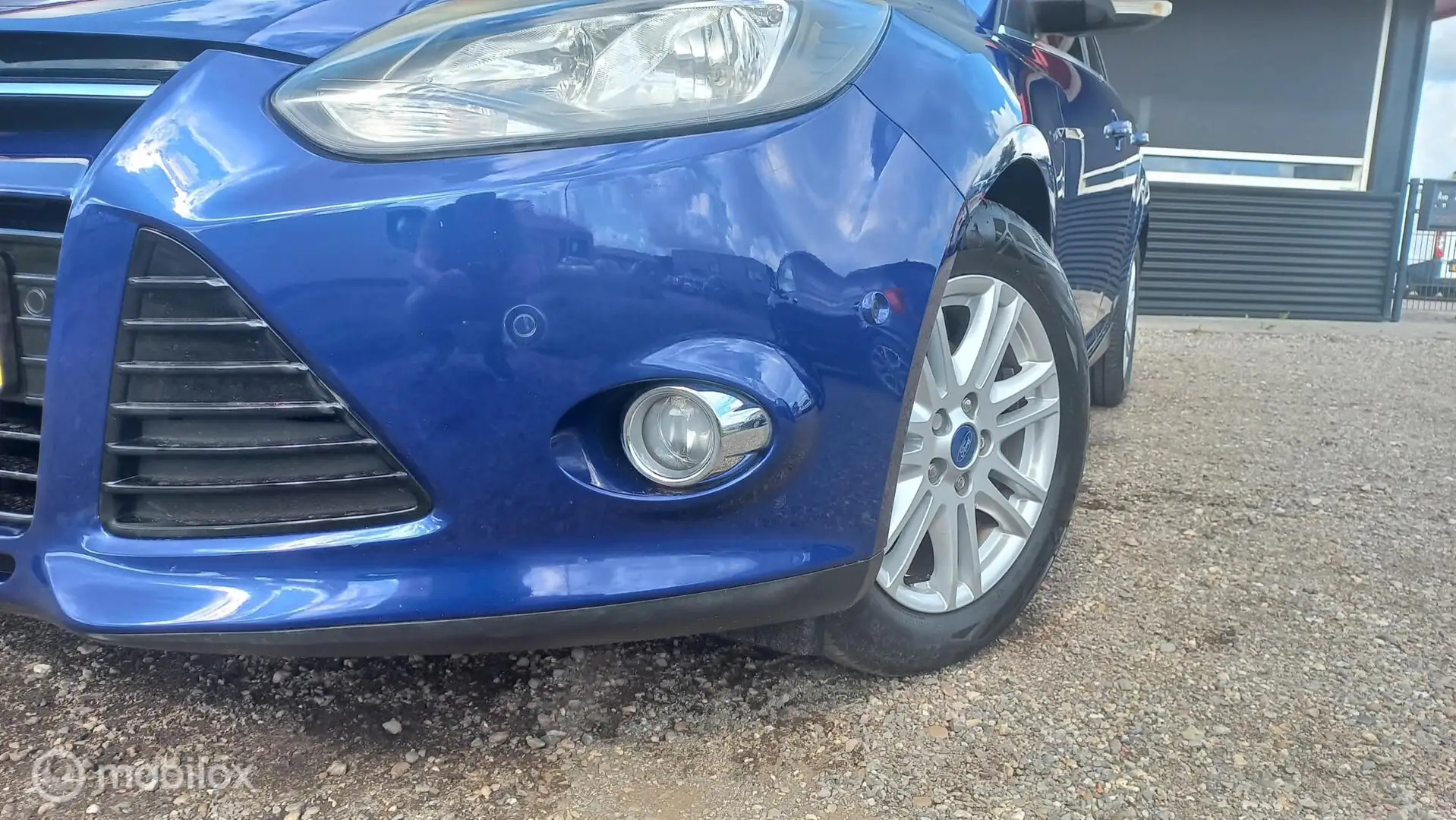 Ford Focus Wagon 1.0 EcoBoost Edition Plus Blauw - 2