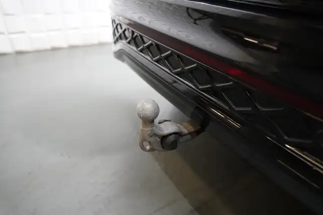 Volkswagen Tiguan view 12