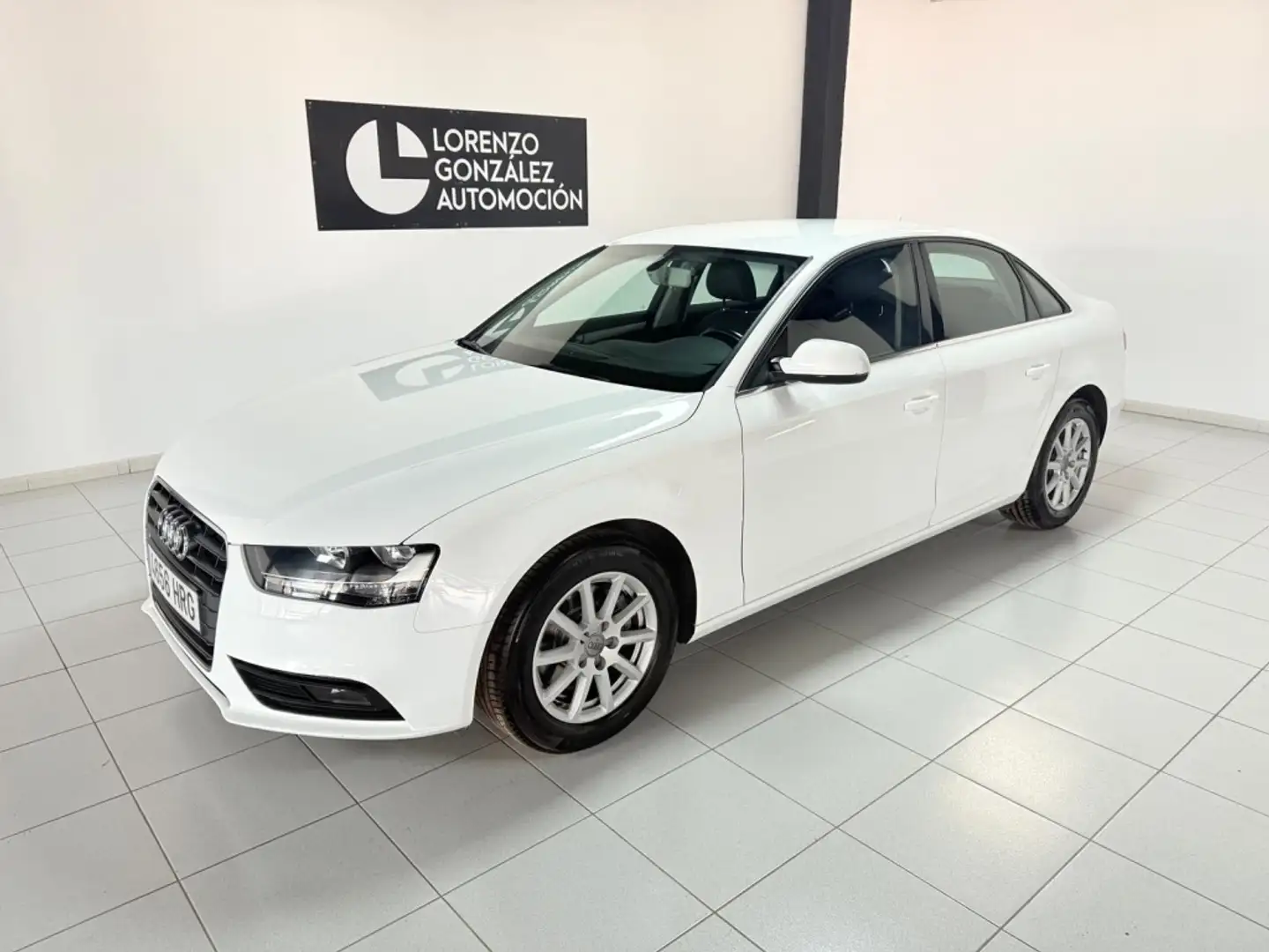 Audi A4 1.8 TFSI 120 Blanc - 1