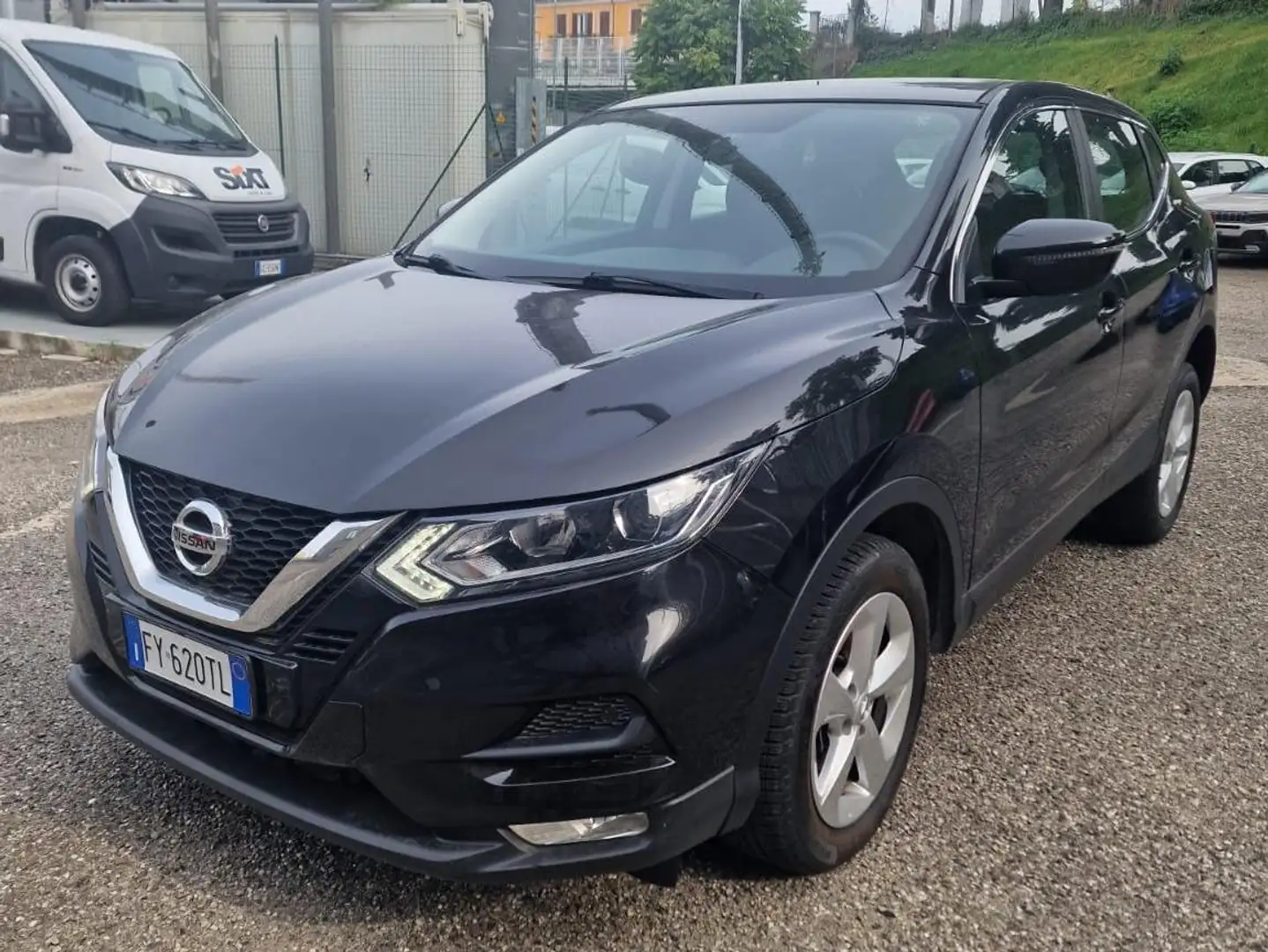 Nissan Qashqai Qashqai II 2017 1.7 dci Business 4wd 150cv Schwarz - 1