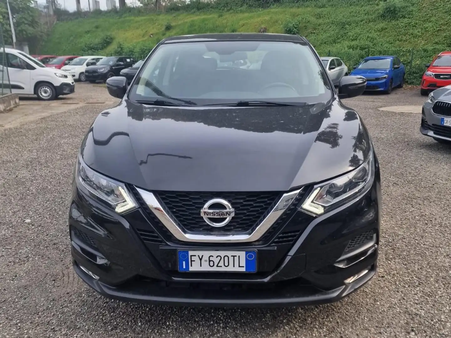 Nissan Qashqai Qashqai II 2017 1.7 dci Business 4wd 150cv Schwarz - 2