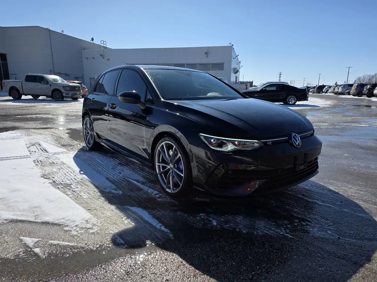 Volkswagen Golf R снимка Volkswagen Golf R
