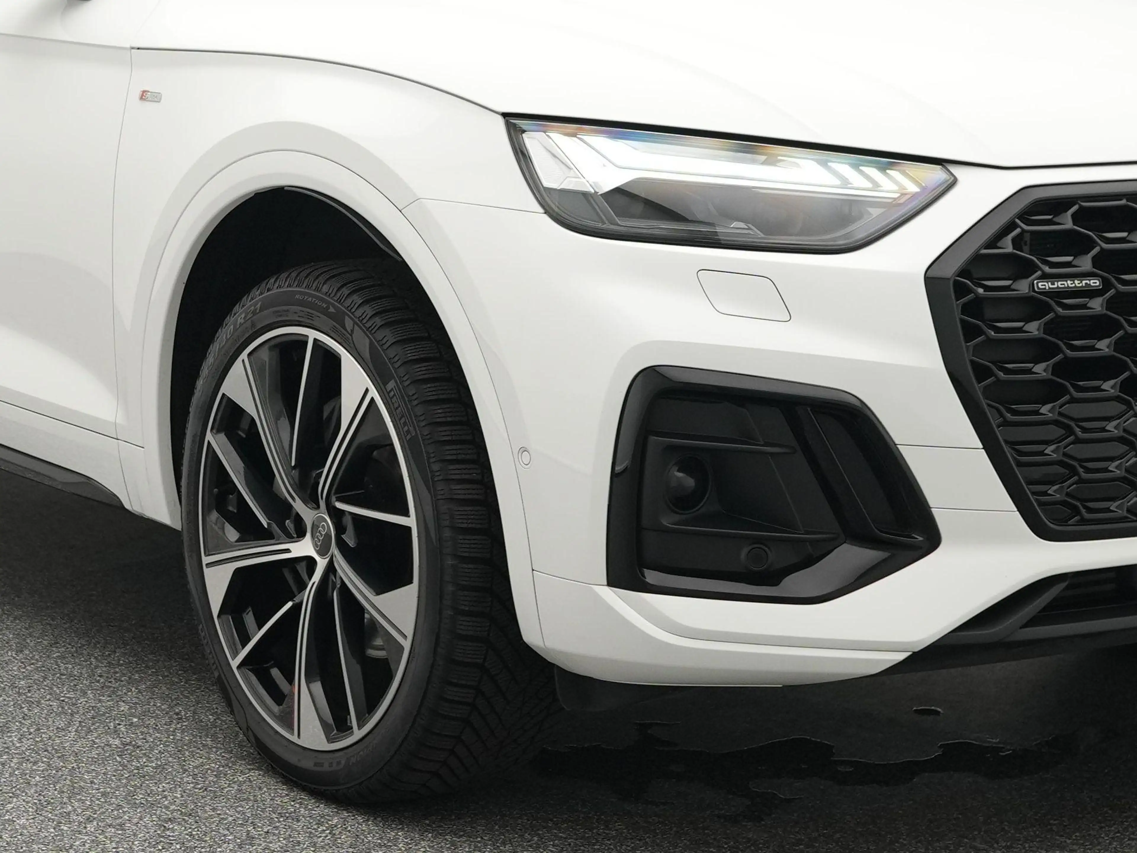 Audi Q5 Sportback 55 TFSI e S edition Competition quattro — photo 12