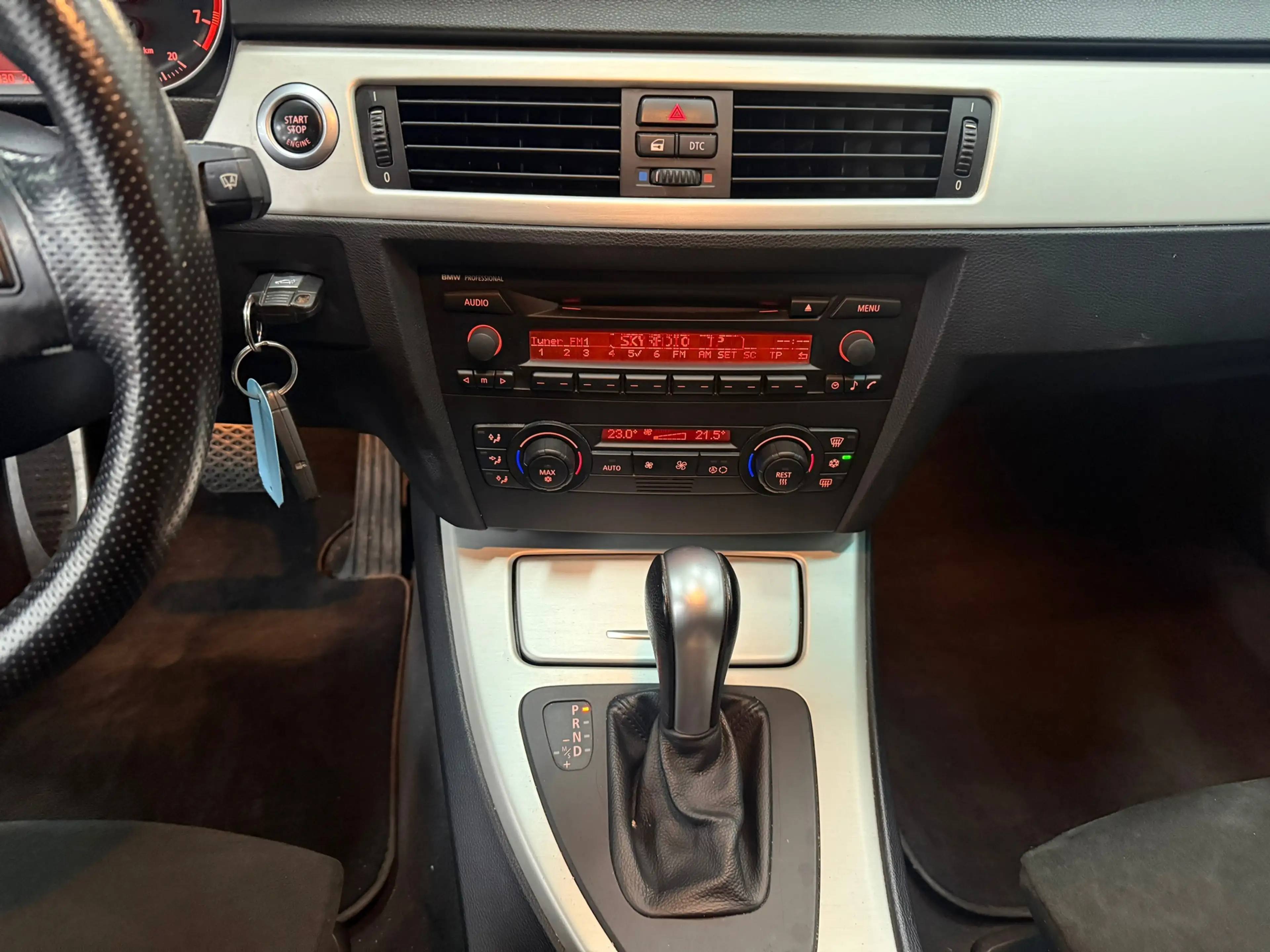 BMW 325 3-serie Touring 325i High Executive / ZEER NETTE A — photo 20