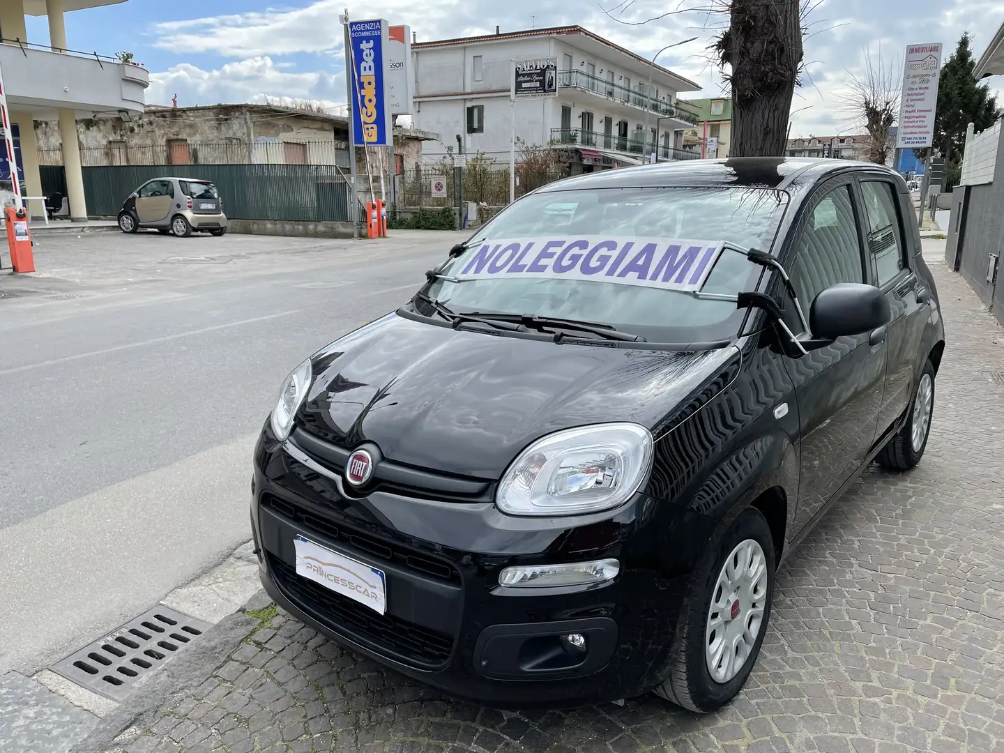 Fiat Panda 1.0 hybrid City Cross s&s 70cv rent - 1