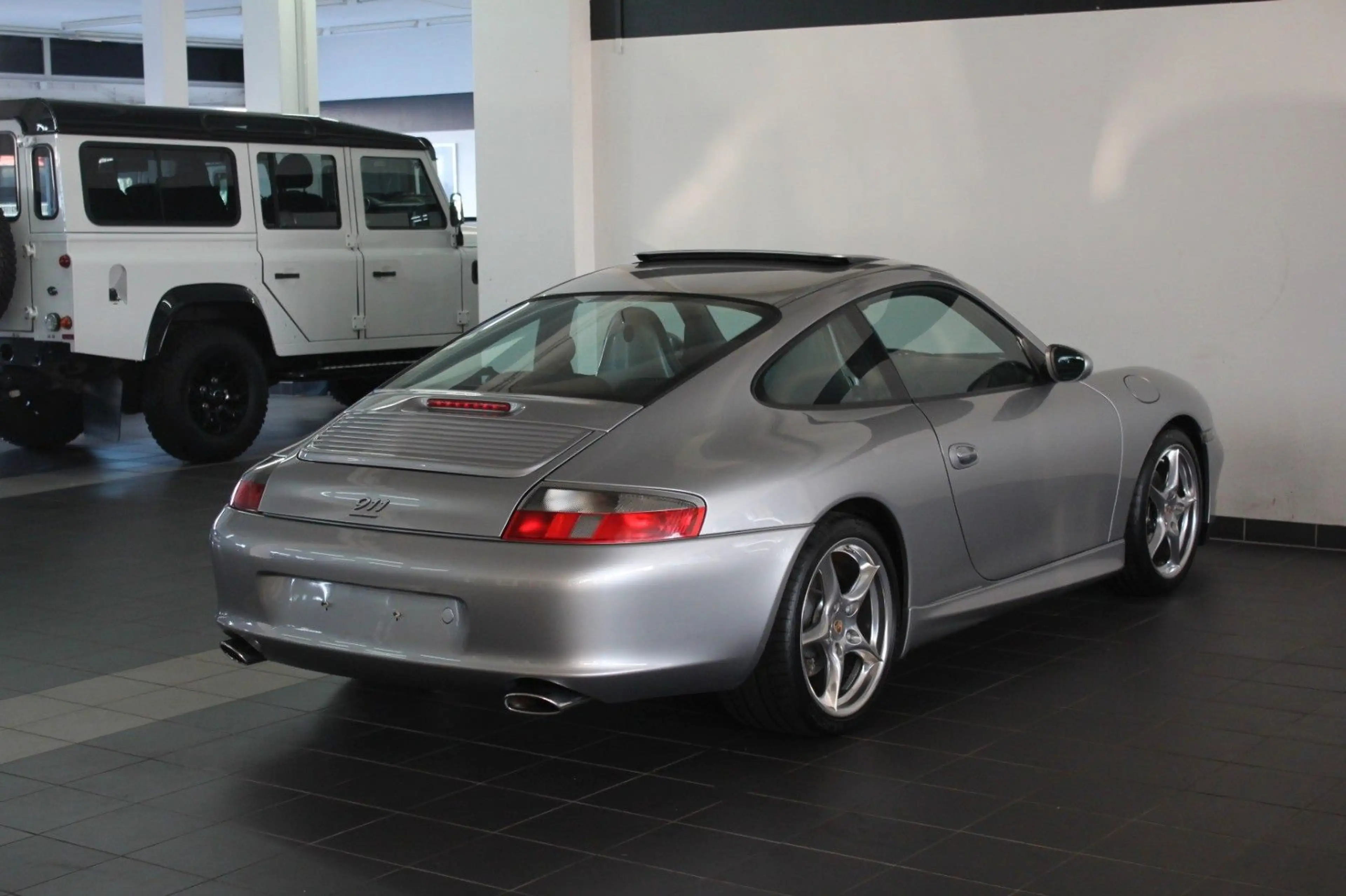 Porsche 996 40 Jahre Jubiläumsmodell — photo 7